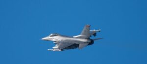 stíhačka typu F-16 zdroj: tasr